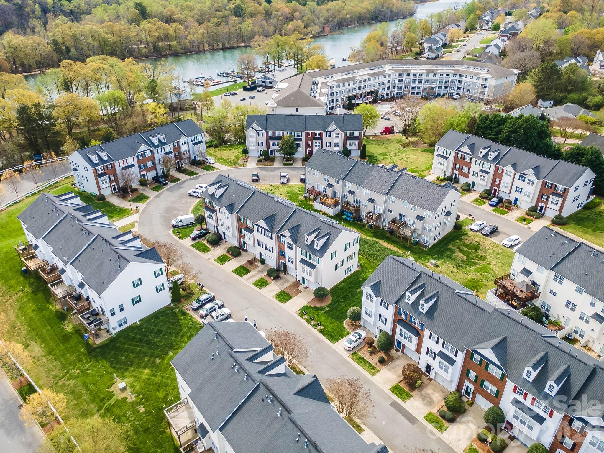 Riverfront - Residential