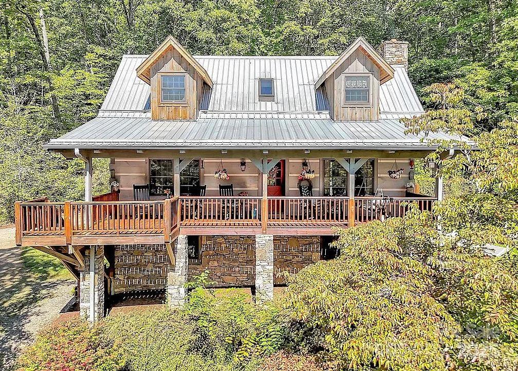 113 Mountain Cove Road