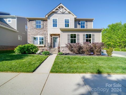 A home in Huntersville