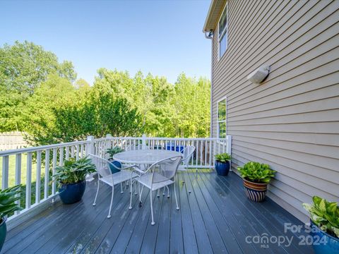 A home in Huntersville