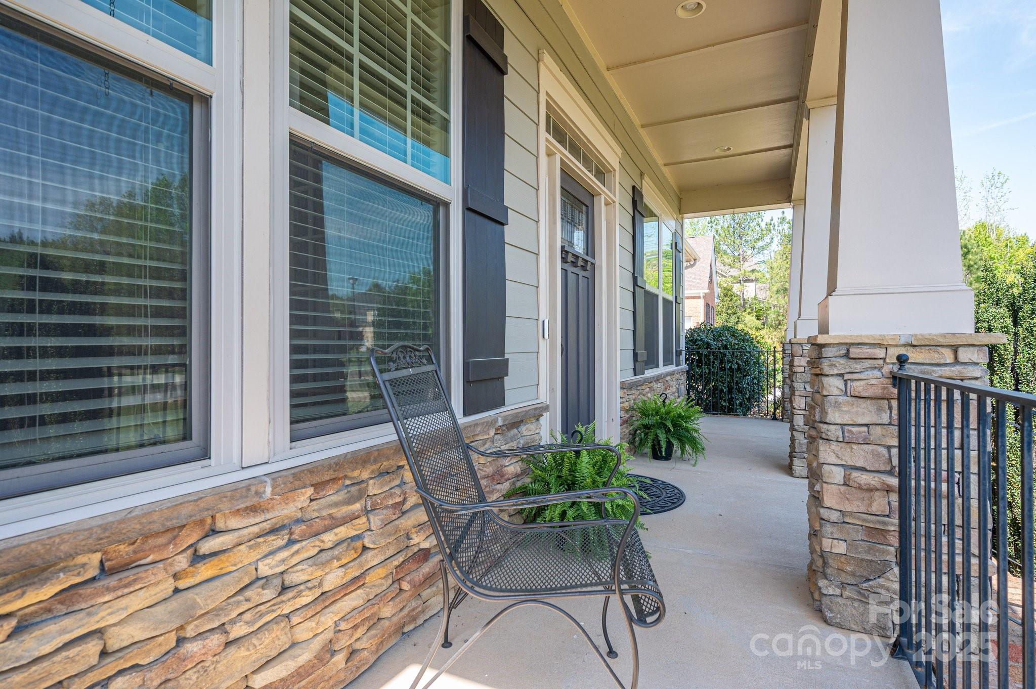 6352 Willow Farm Drive