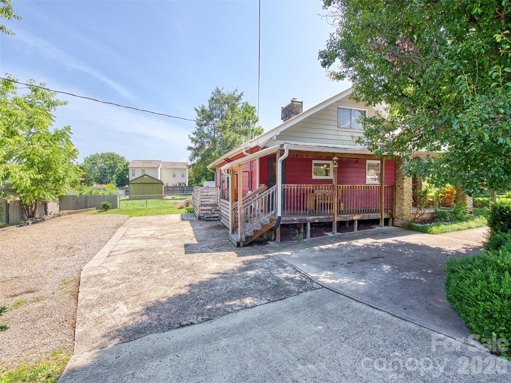 24 Belle Meade Drive