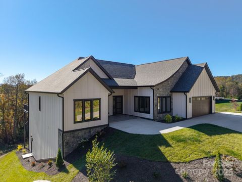 51 Bridgeway Drive 12 Candler NC 28715