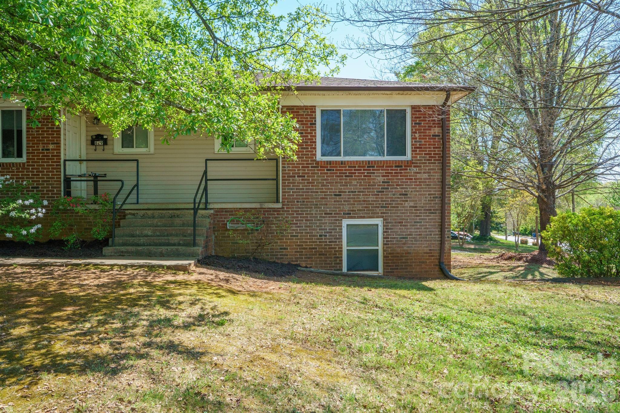 none - Residential Income