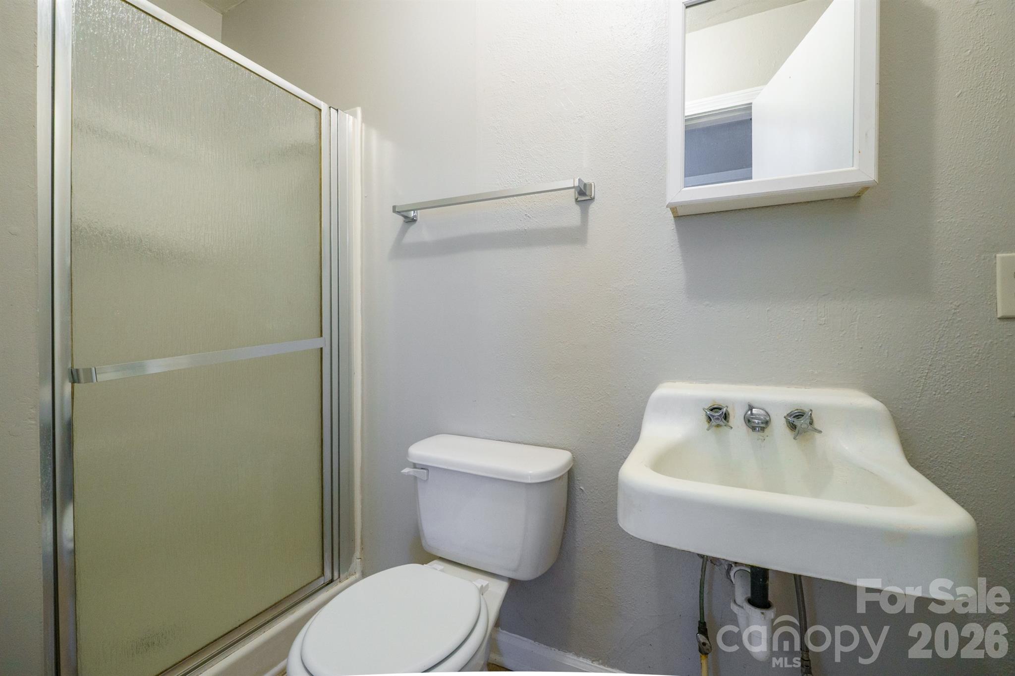 none - Residential Income