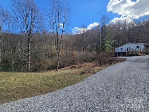 59 Upper Saw Branch Road Candler NC 28715
