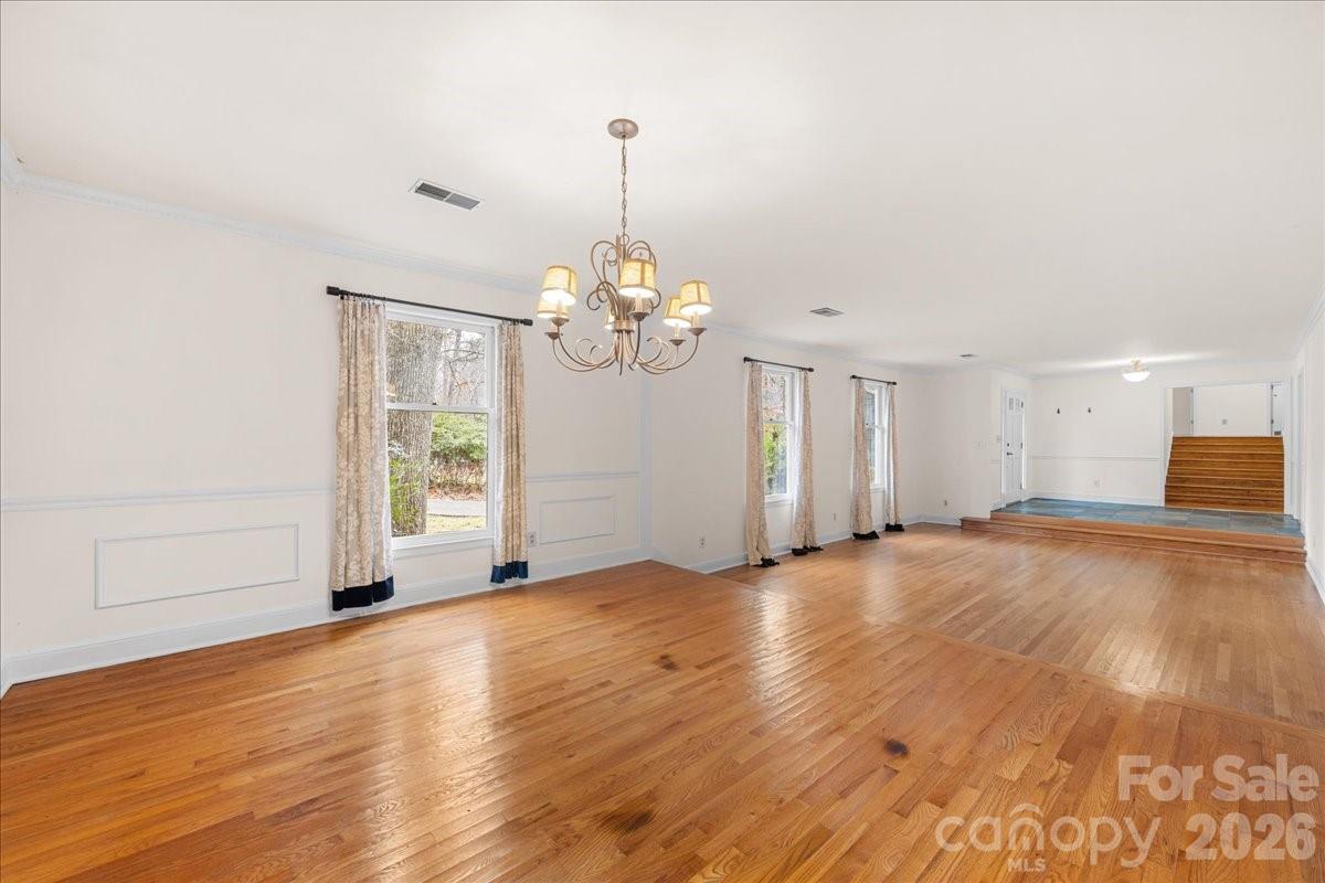 3212 Nancy Creek Road