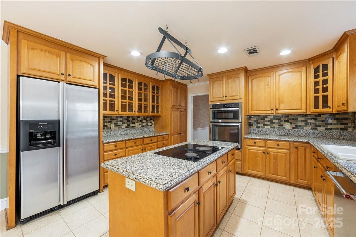 3212 Nancy Creek Road