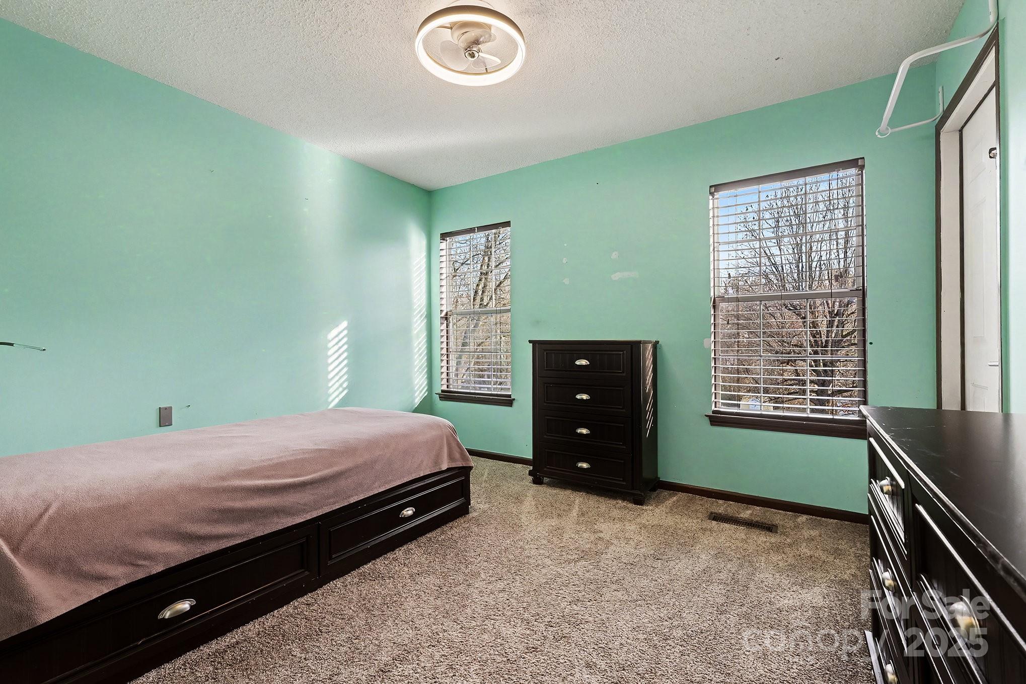 Hunting Ridge - Residential