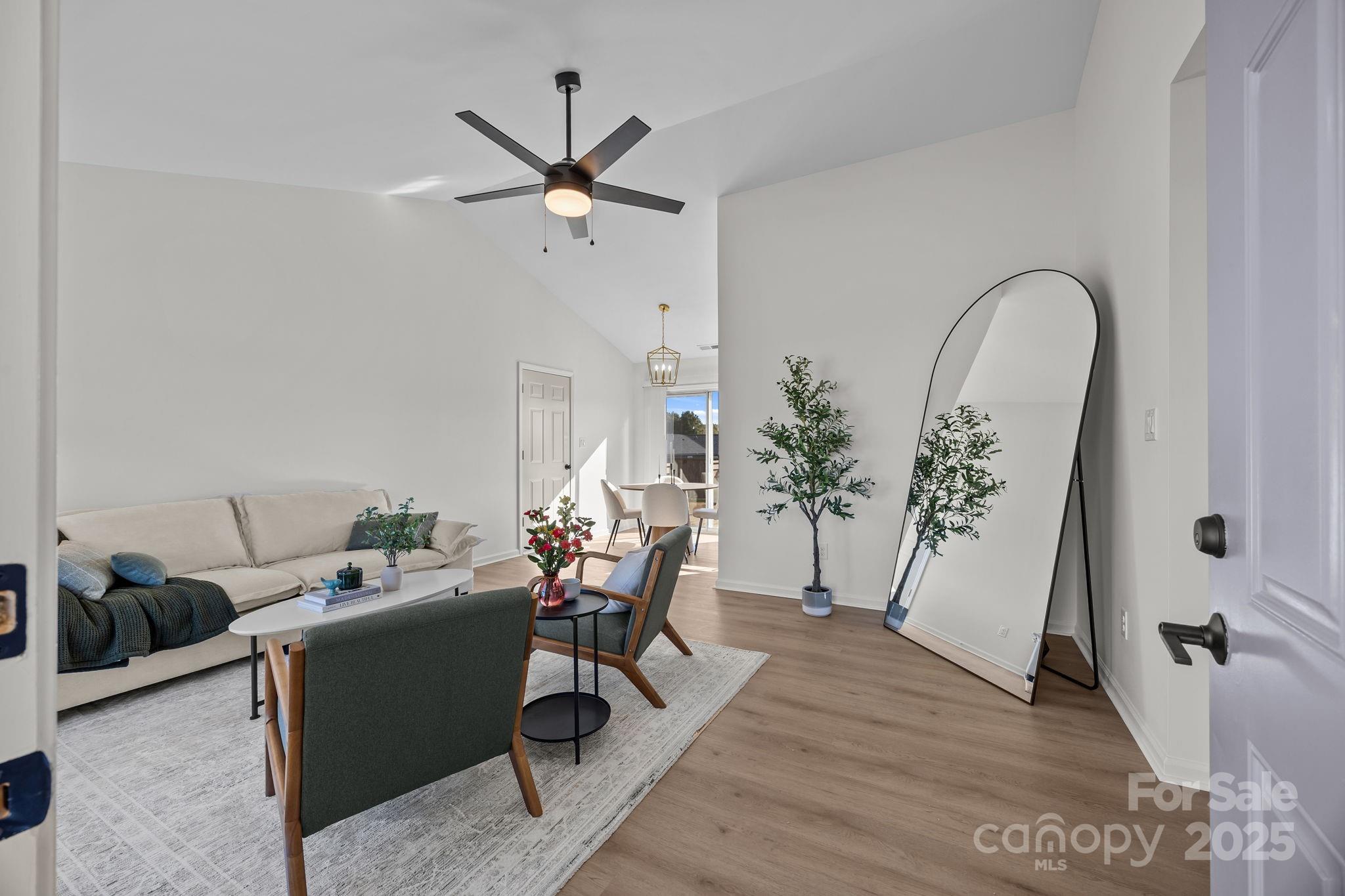 4112 Alexis Court SW