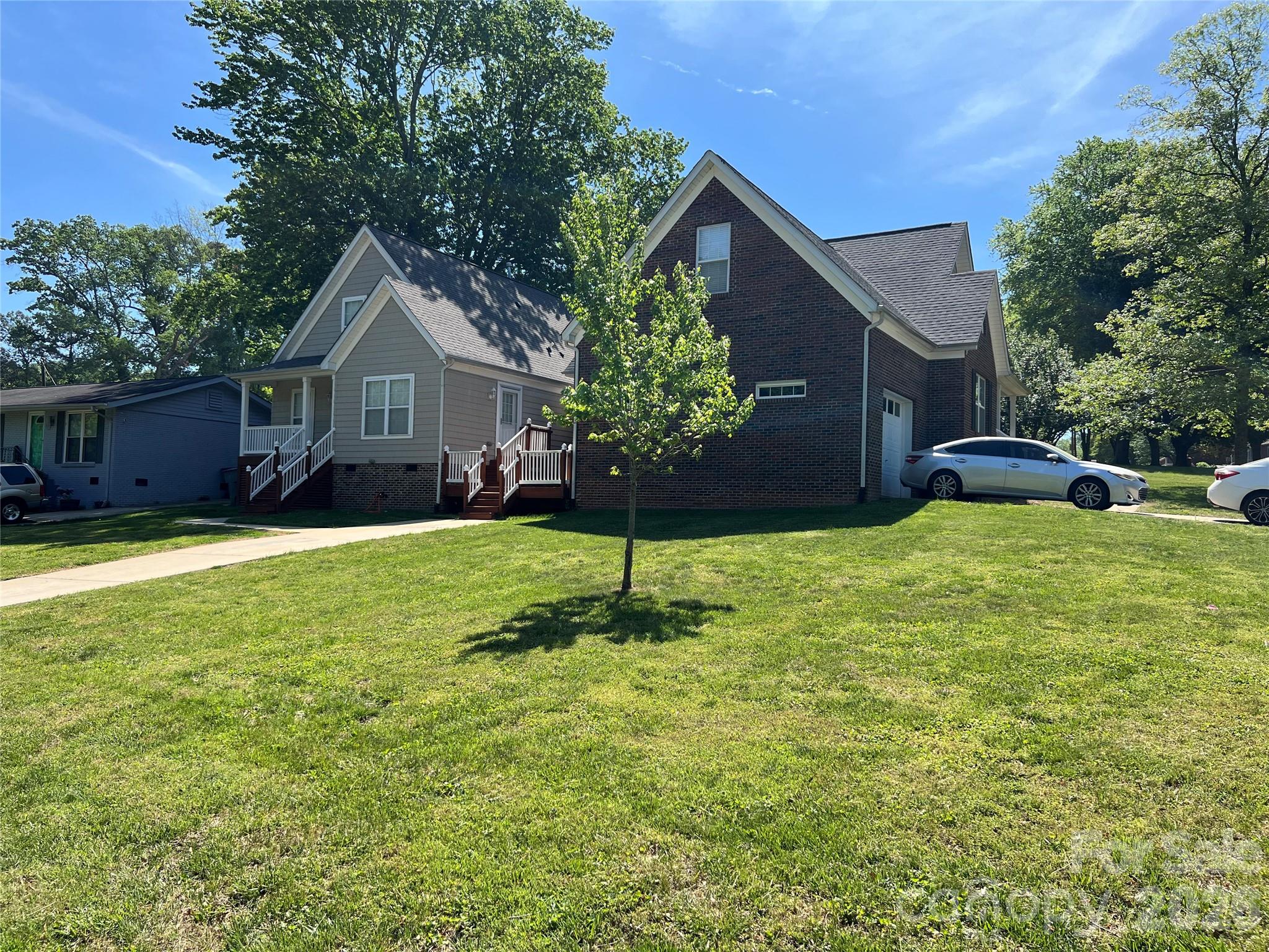 Elliott Acres - Residential Income