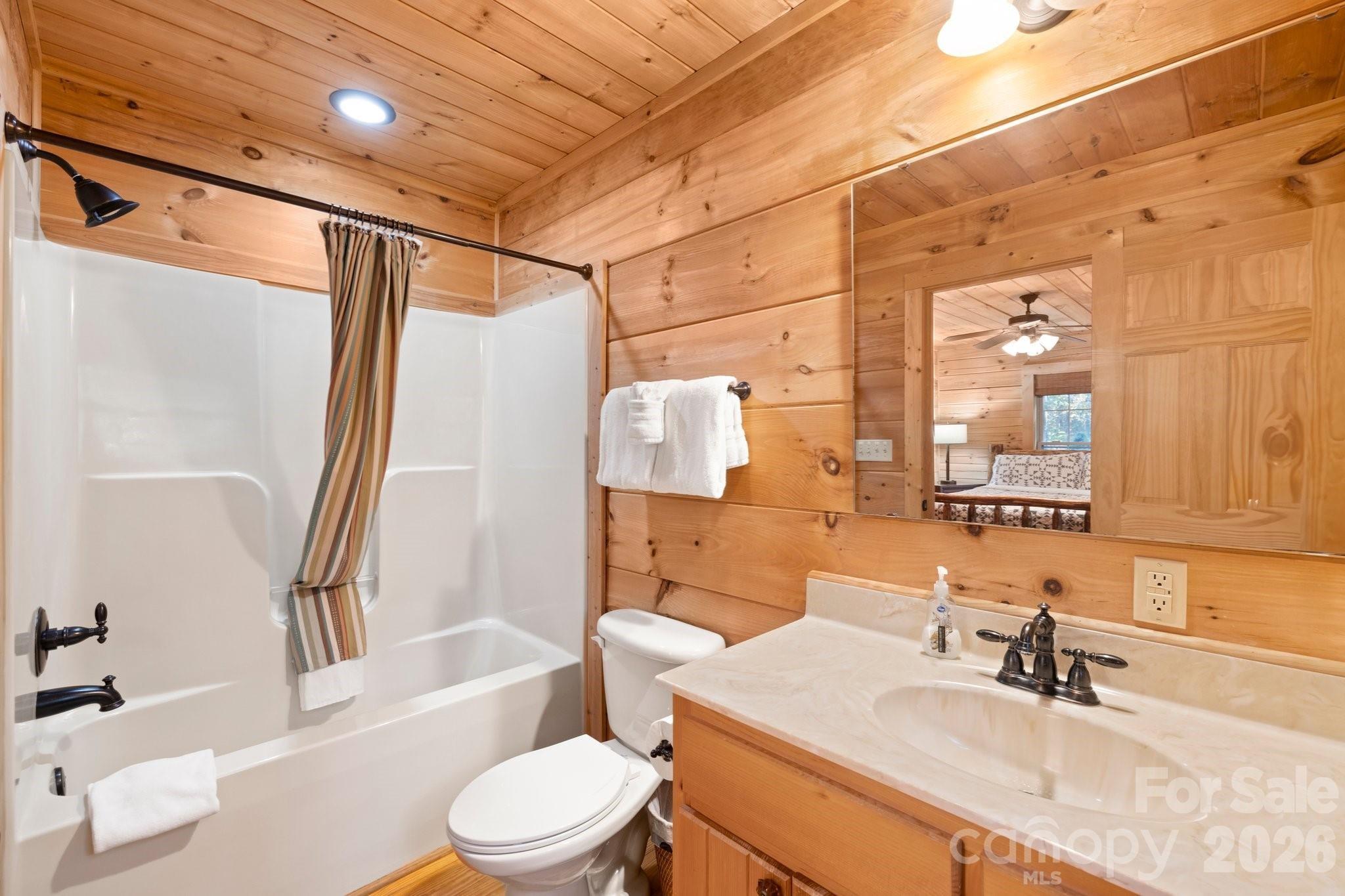 The Pinnacle at Ridgeview - Residential