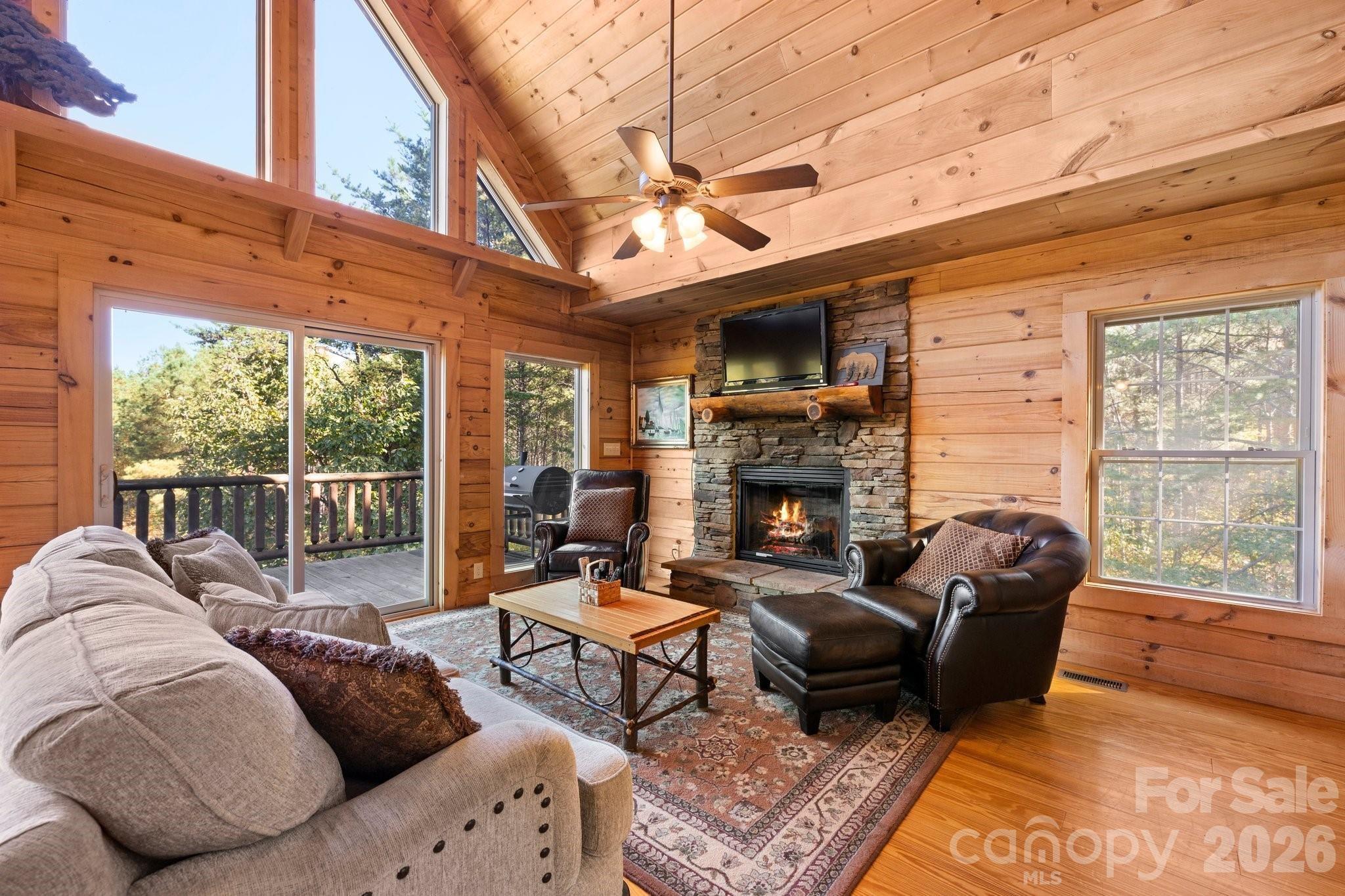 The Pinnacle at Ridgeview - Residential