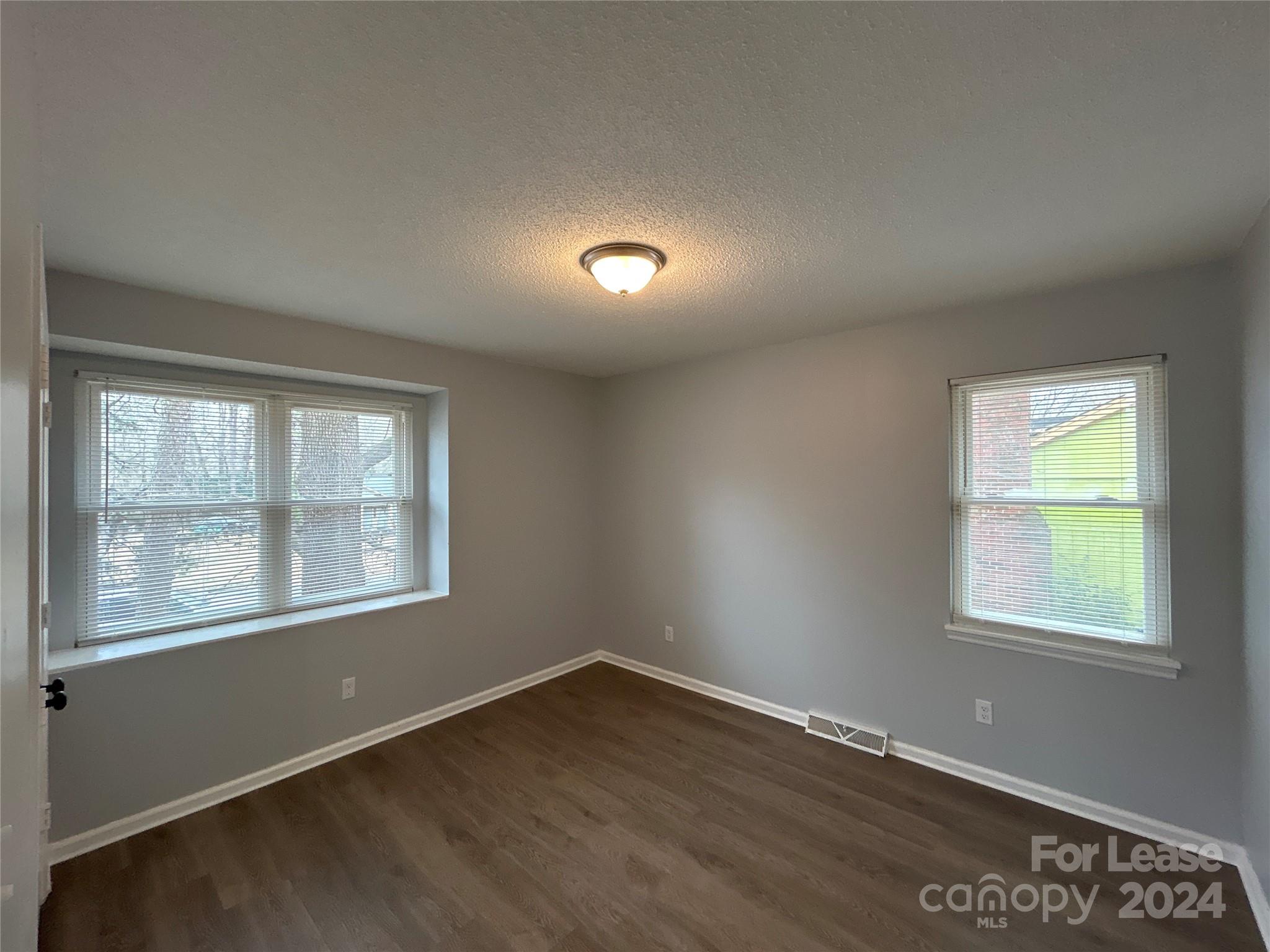 Timber Creek - Residential Lease