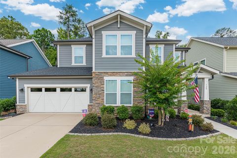 Photo of 720 Yellow Jessamine Drive, Clover, SC 29710 (MLS # 4397045)