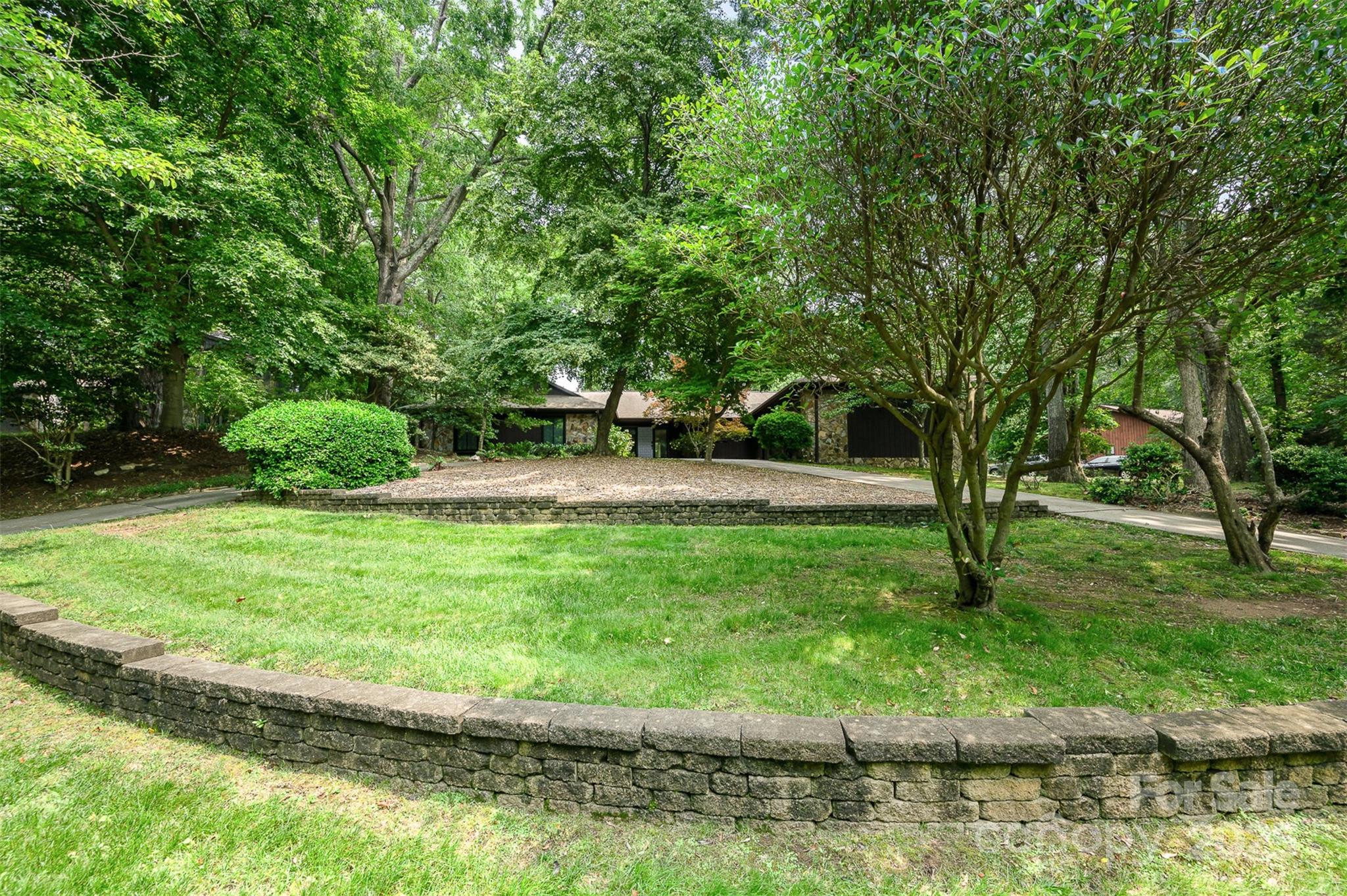 3041 Shallowood Lane