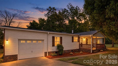 Photo of 1000 Olde Creek Trail, Concord, NC 28025 (MLS # 4422617)