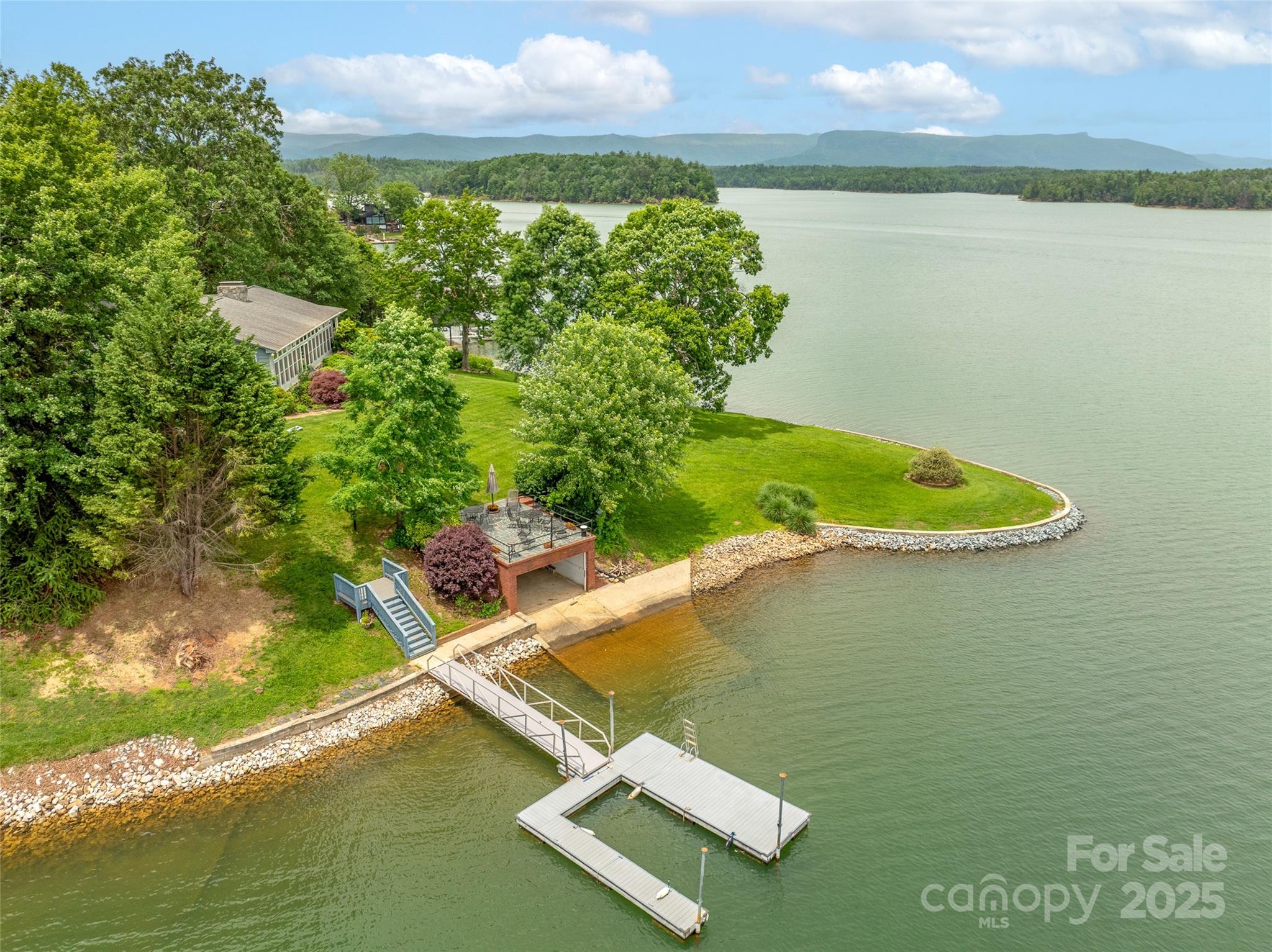 Holiday Shores - Residential