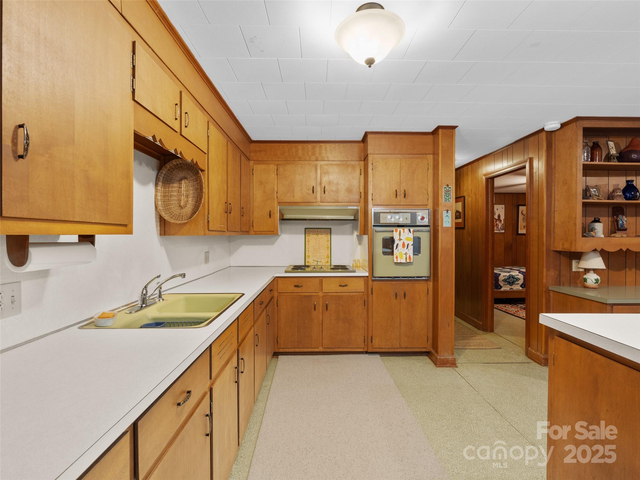 Holiday Shores - Residential