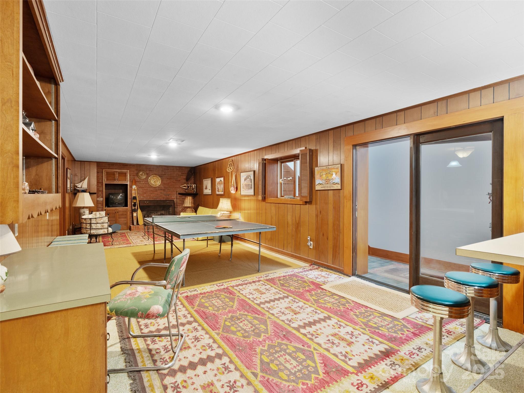 Holiday Shores - Residential