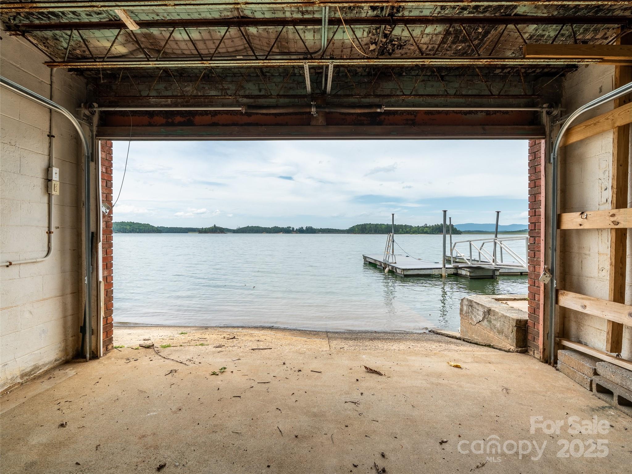 Holiday Shores - Residential