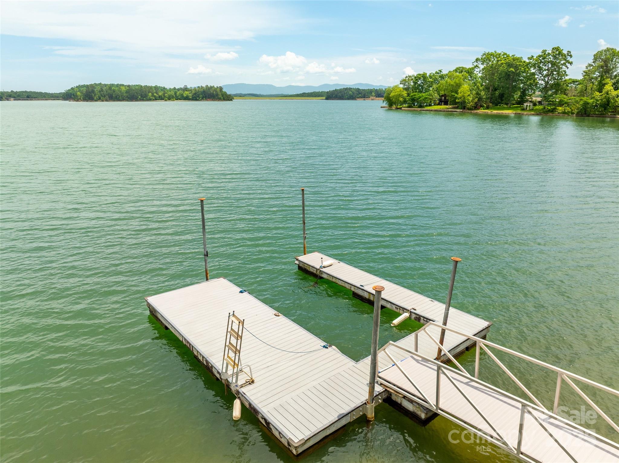 Holiday Shores - Residential