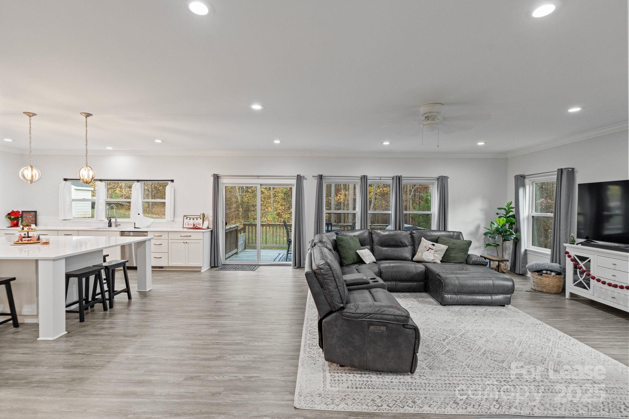Lake Norman Air Park - Residential Lease