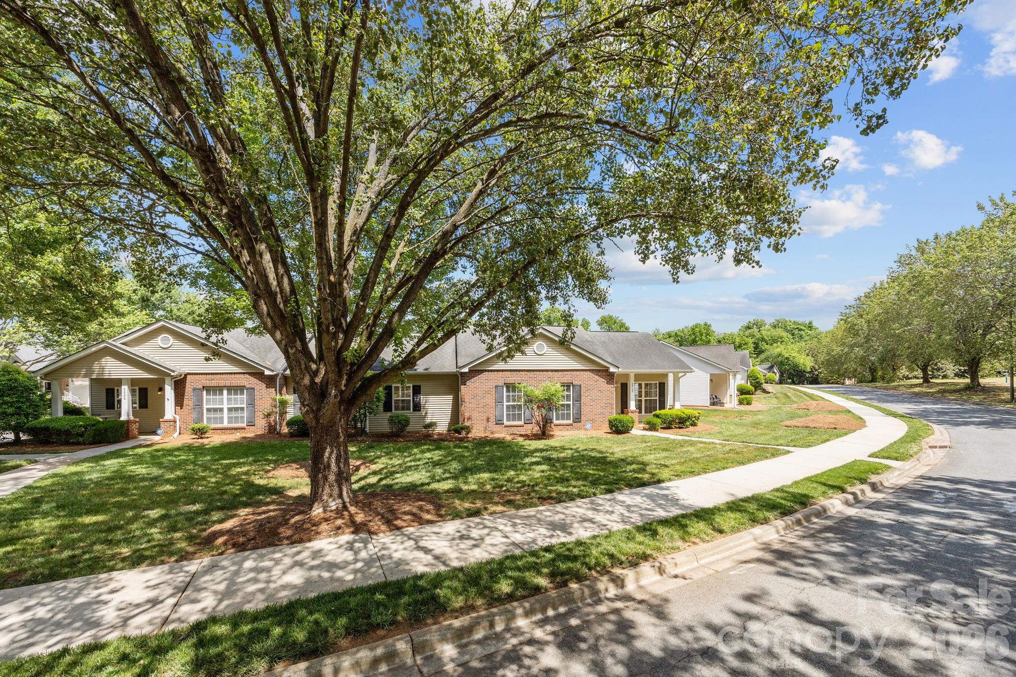 Village Glen - Residential