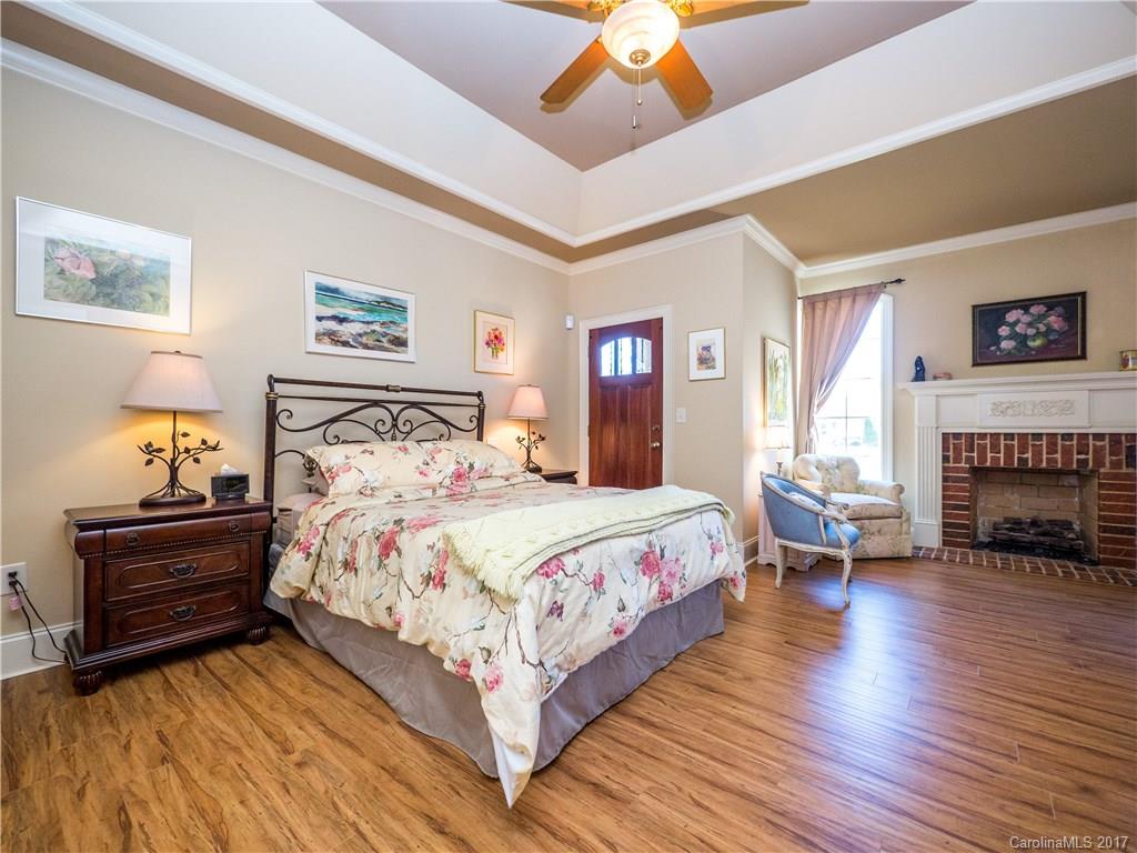 Emerald Lake - Residential