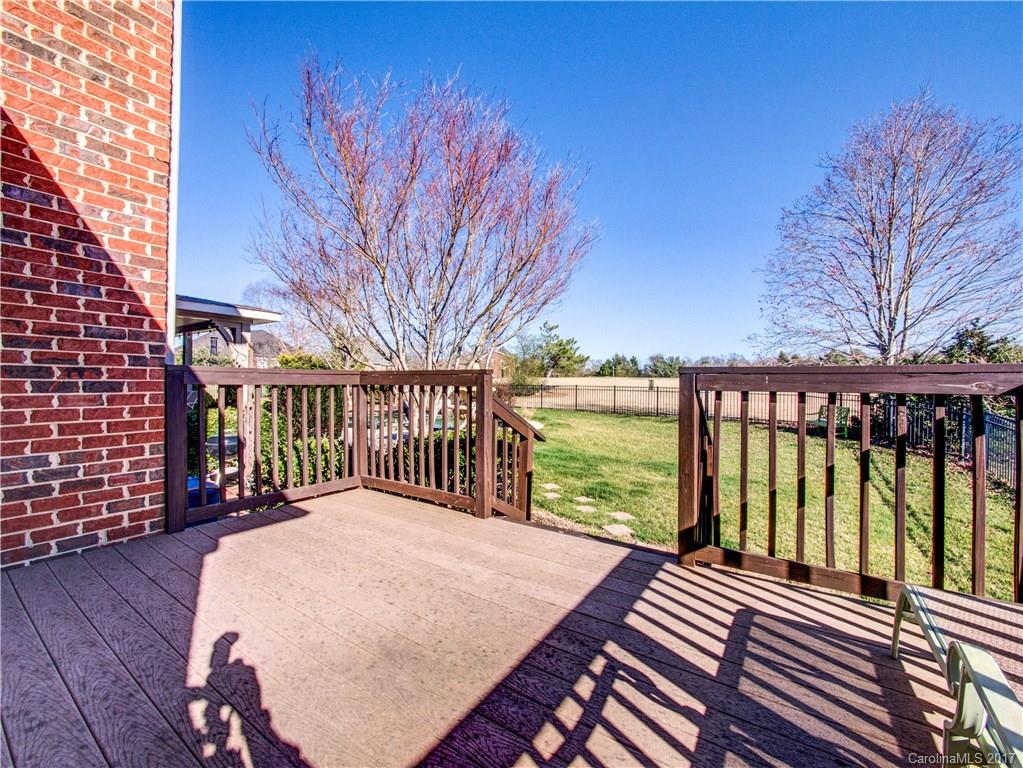 Emerald Lake - Residential