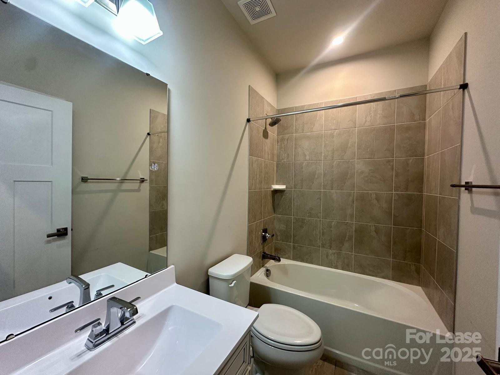 The Towns at Mallard Mills - Residential Lease