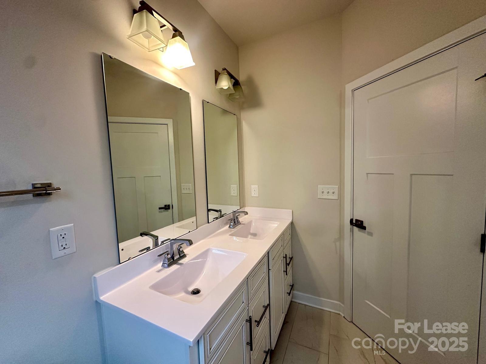 The Towns at Mallard Mills - Residential Lease