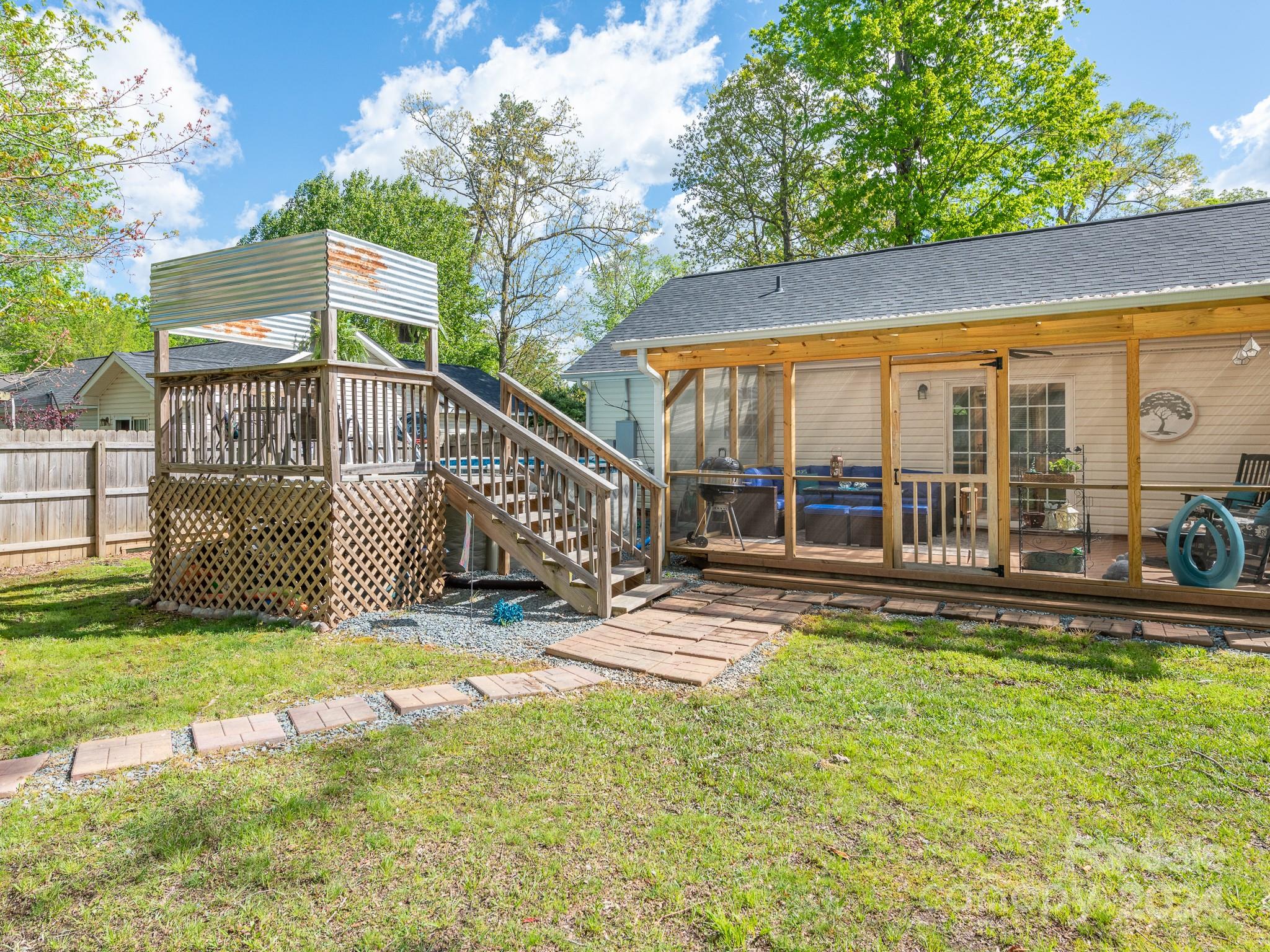 Green Meadows - Residential