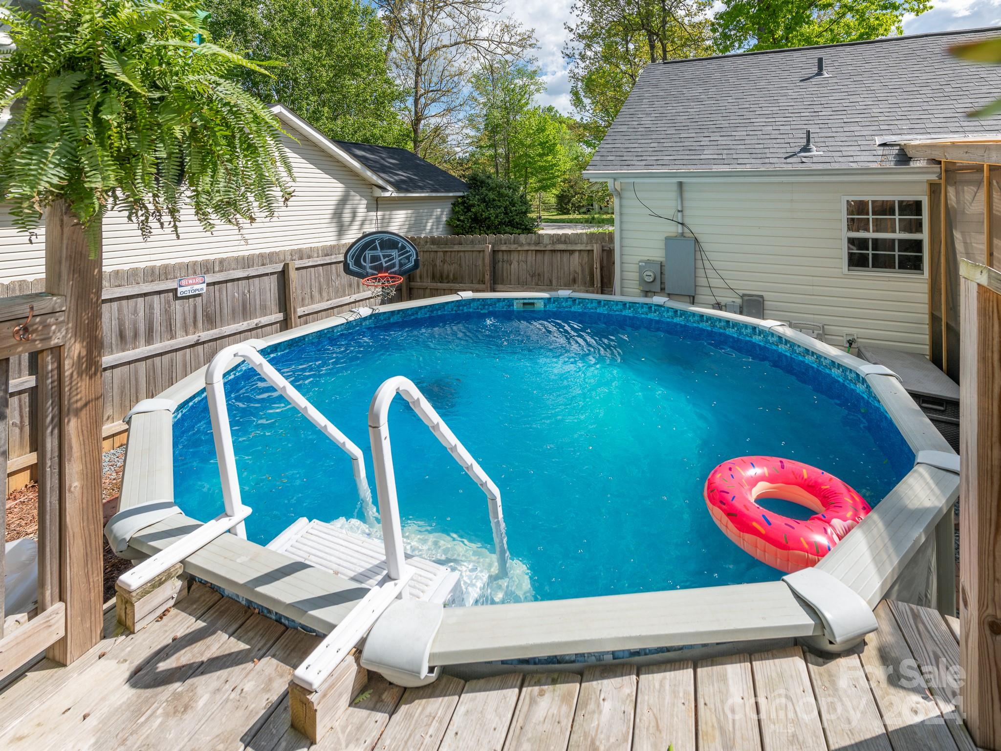 Green Meadows - Residential