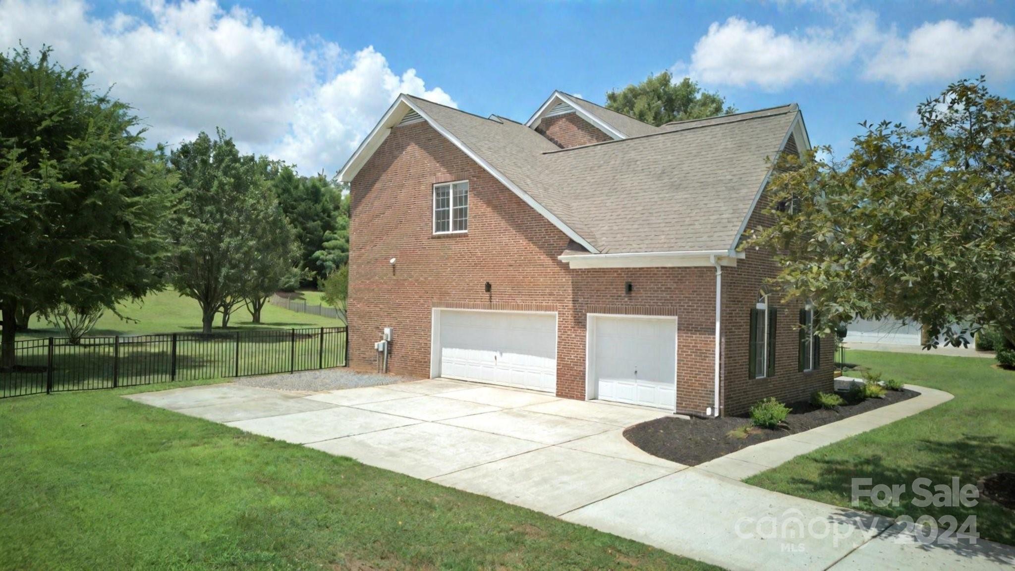 Stonegate - Residential