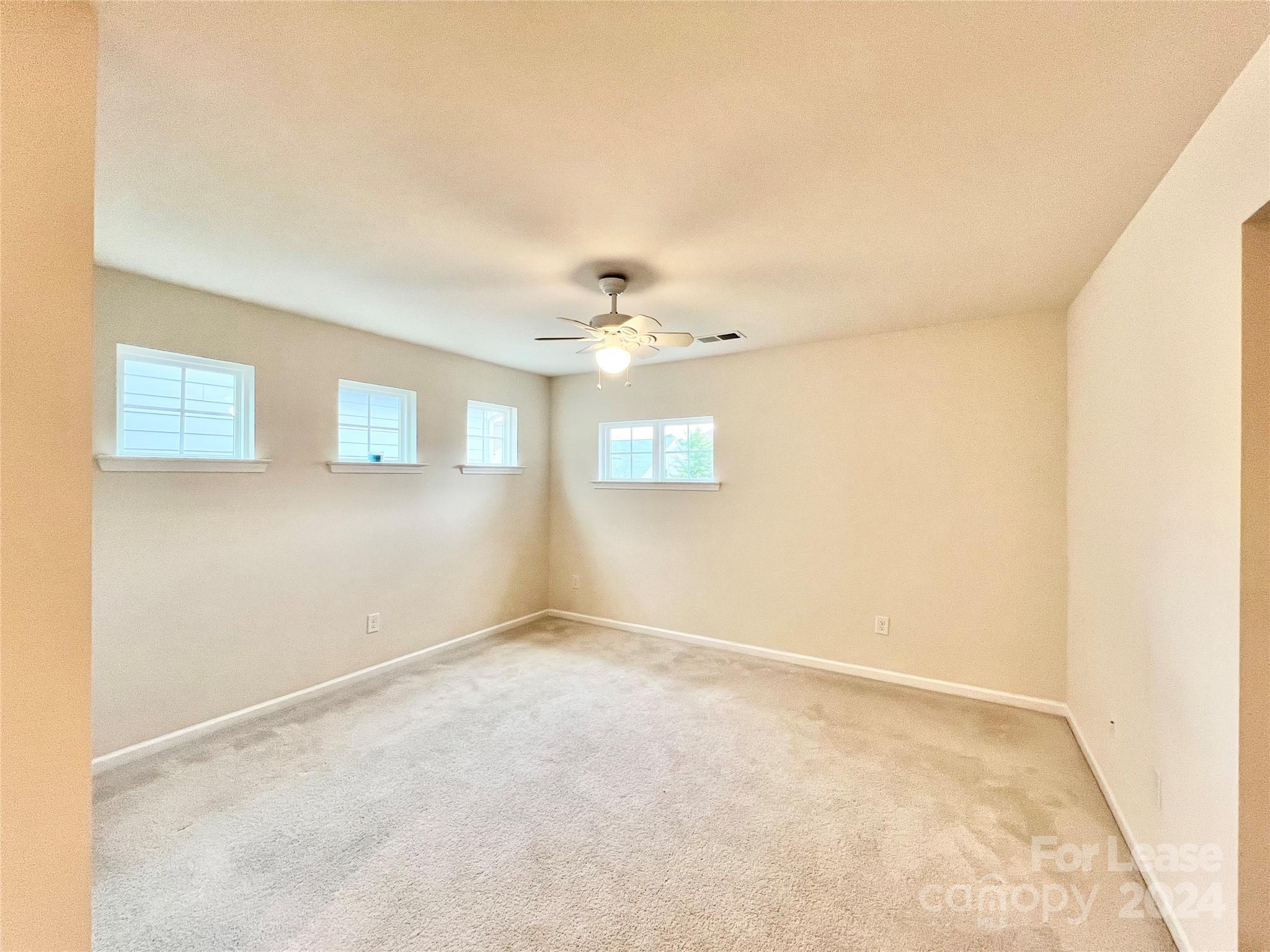 Oakland Pointe - Residential Lease