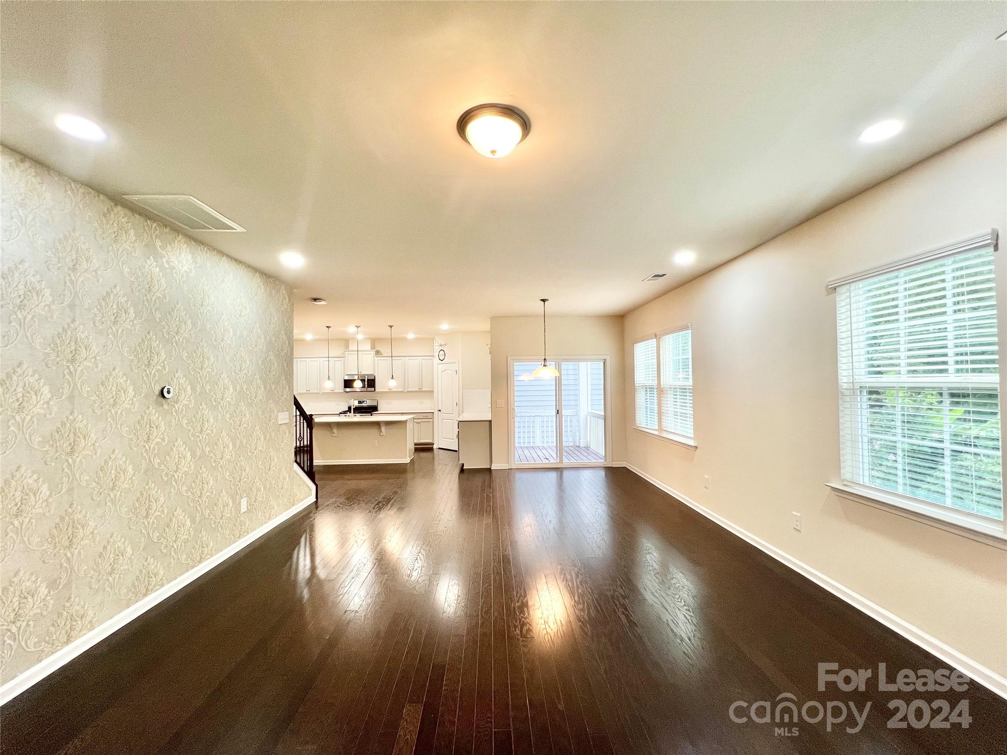 Oakland Pointe - Residential Lease