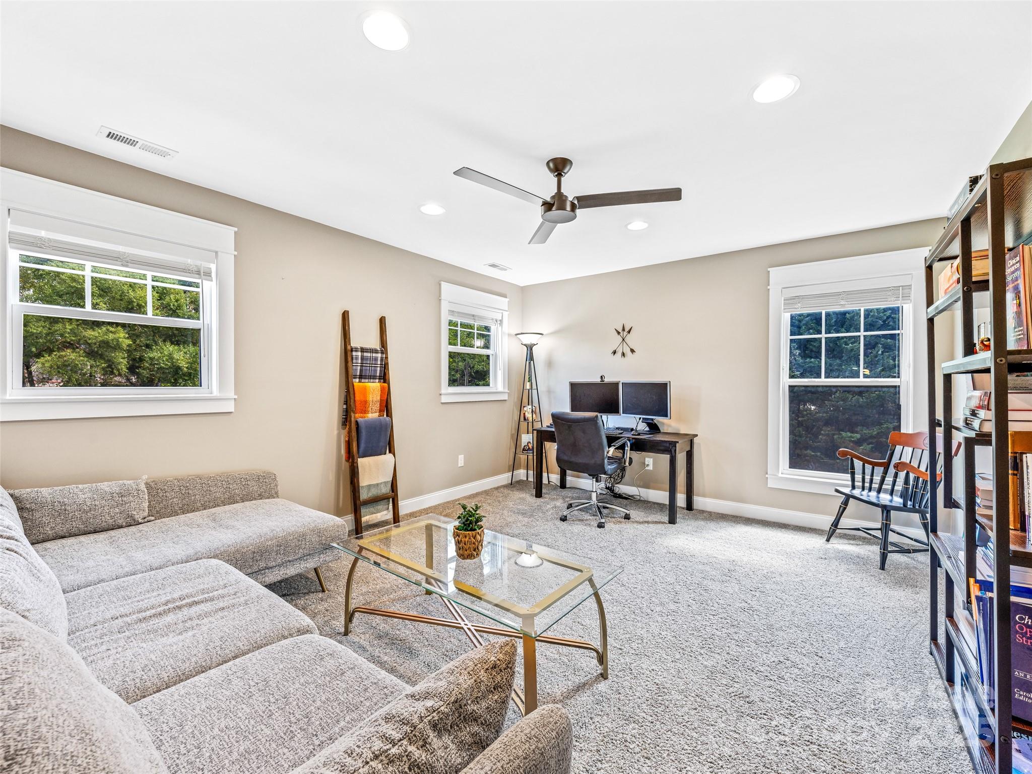 Meadow Oaks - Residential