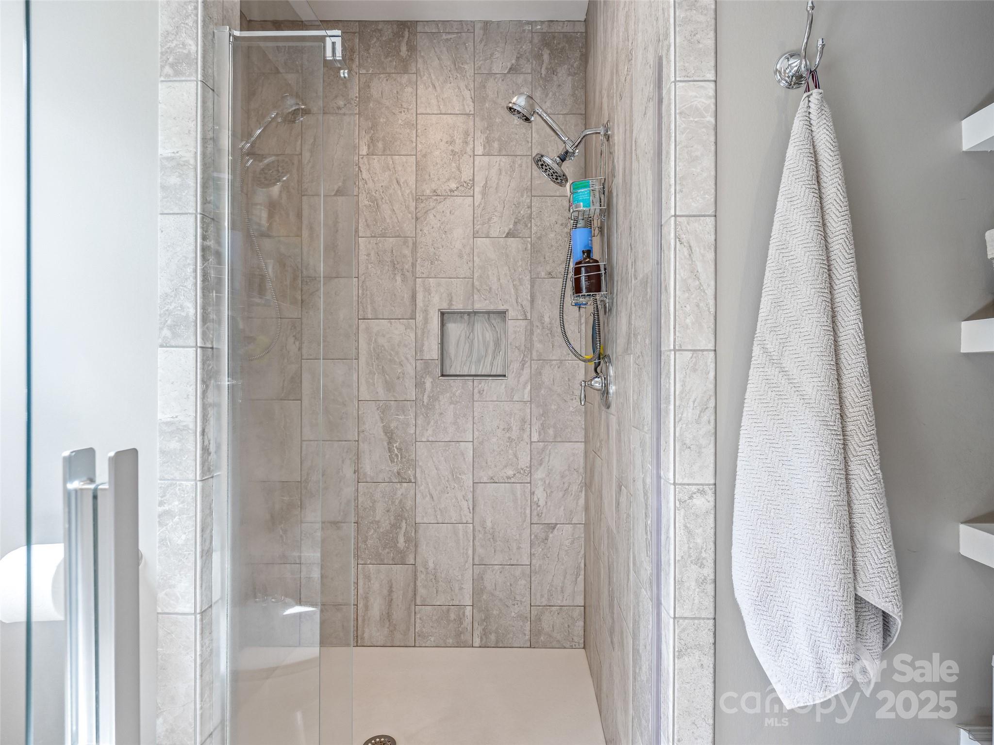 Meadow Oaks - Residential