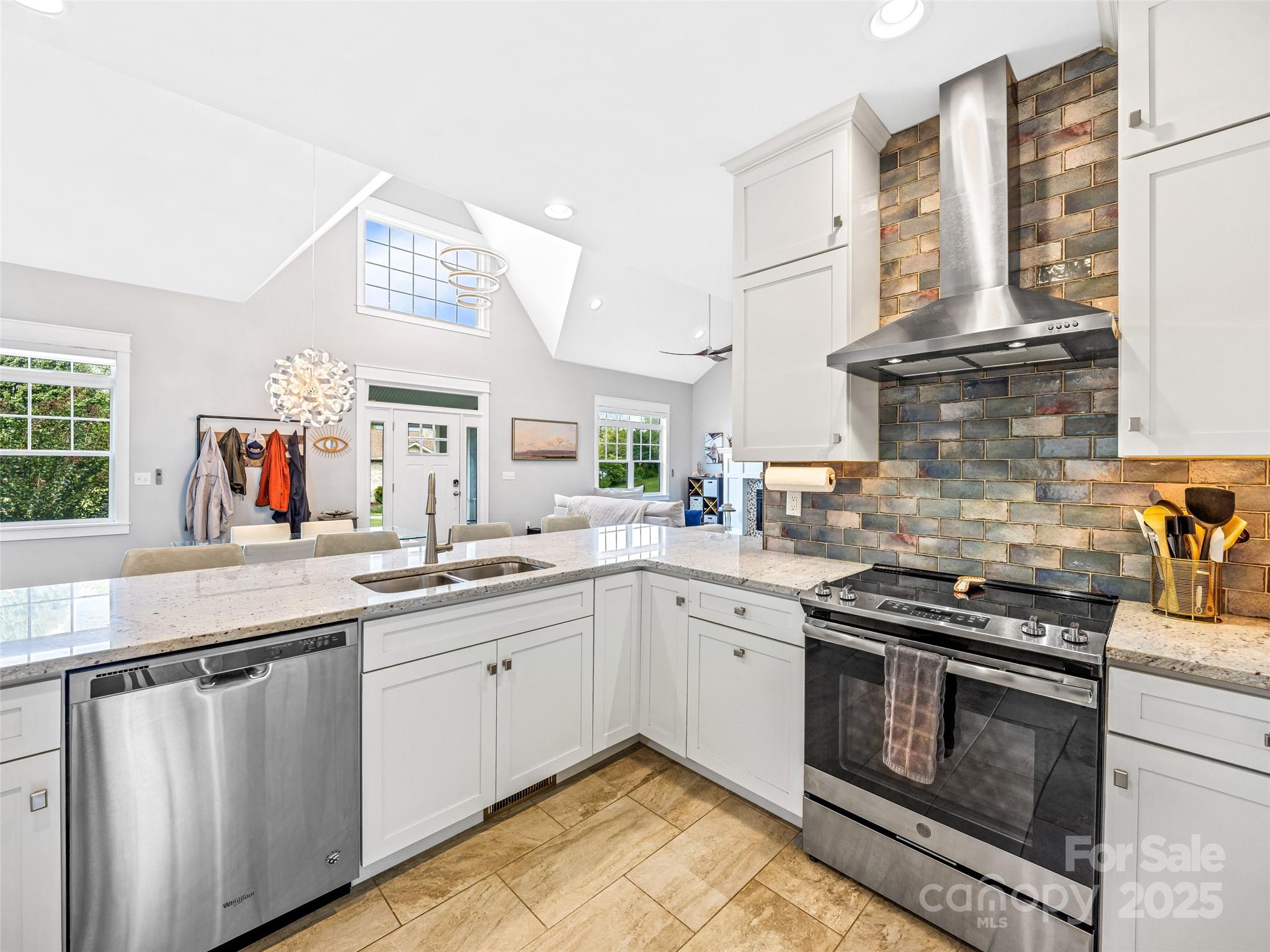 Meadow Oaks - Residential