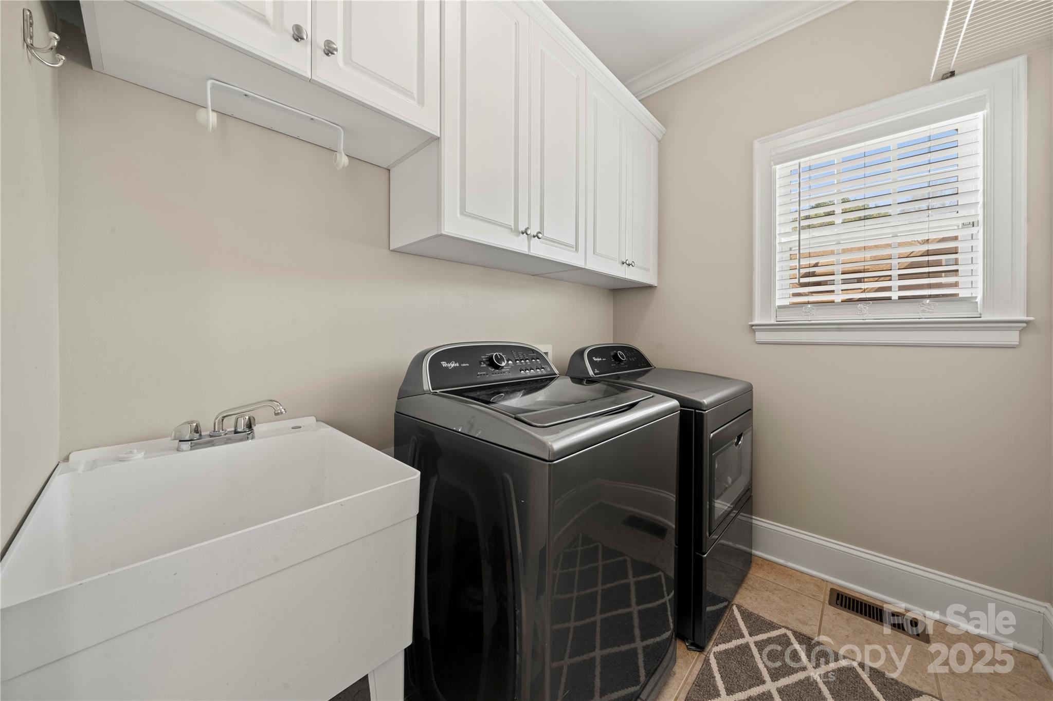 Seven Oaks - Residential