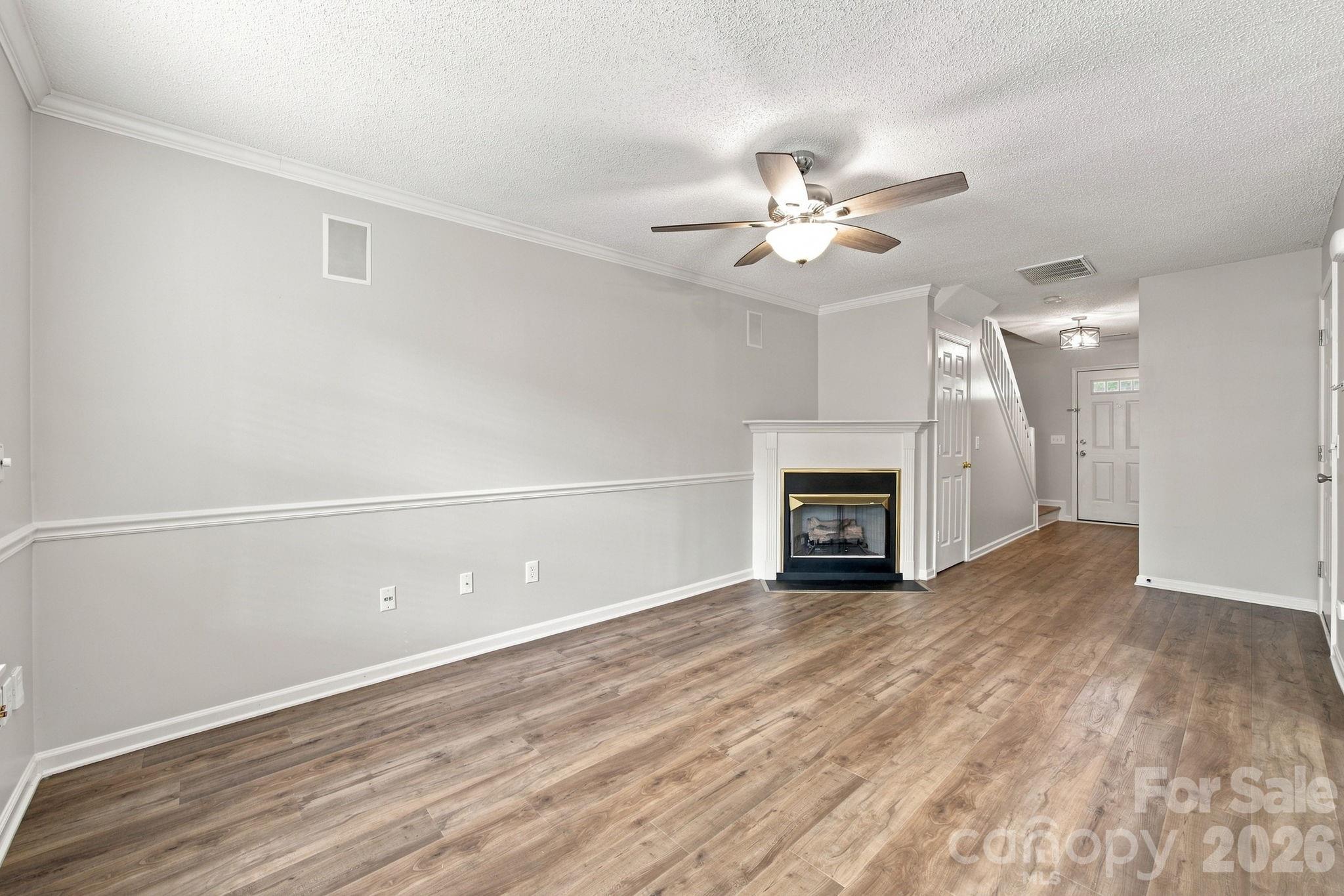 9415 Elizabeth Townes Lane