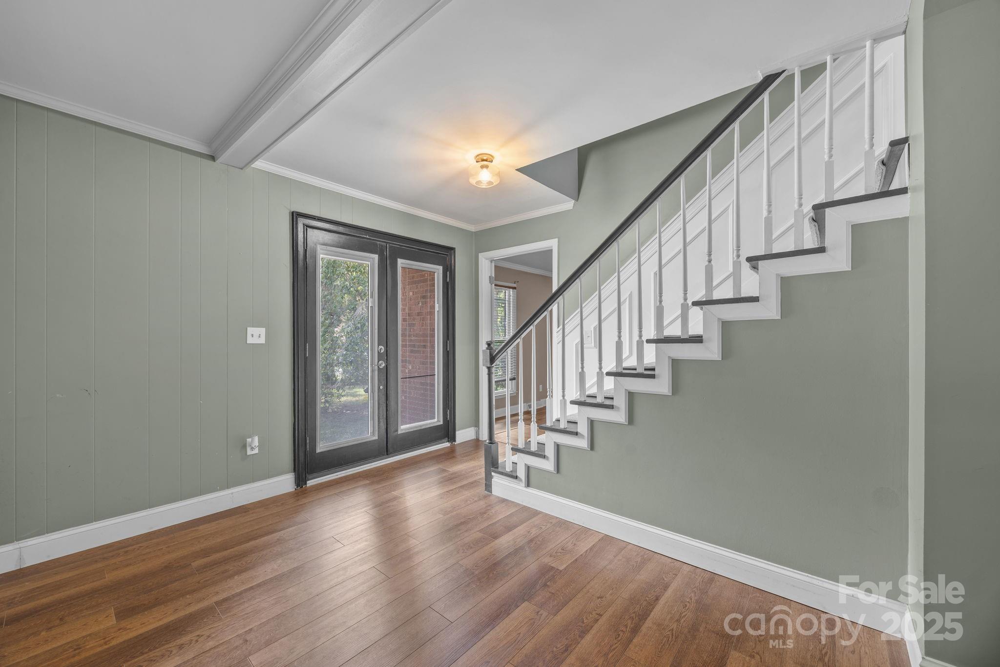 Woodland Hills - Residential