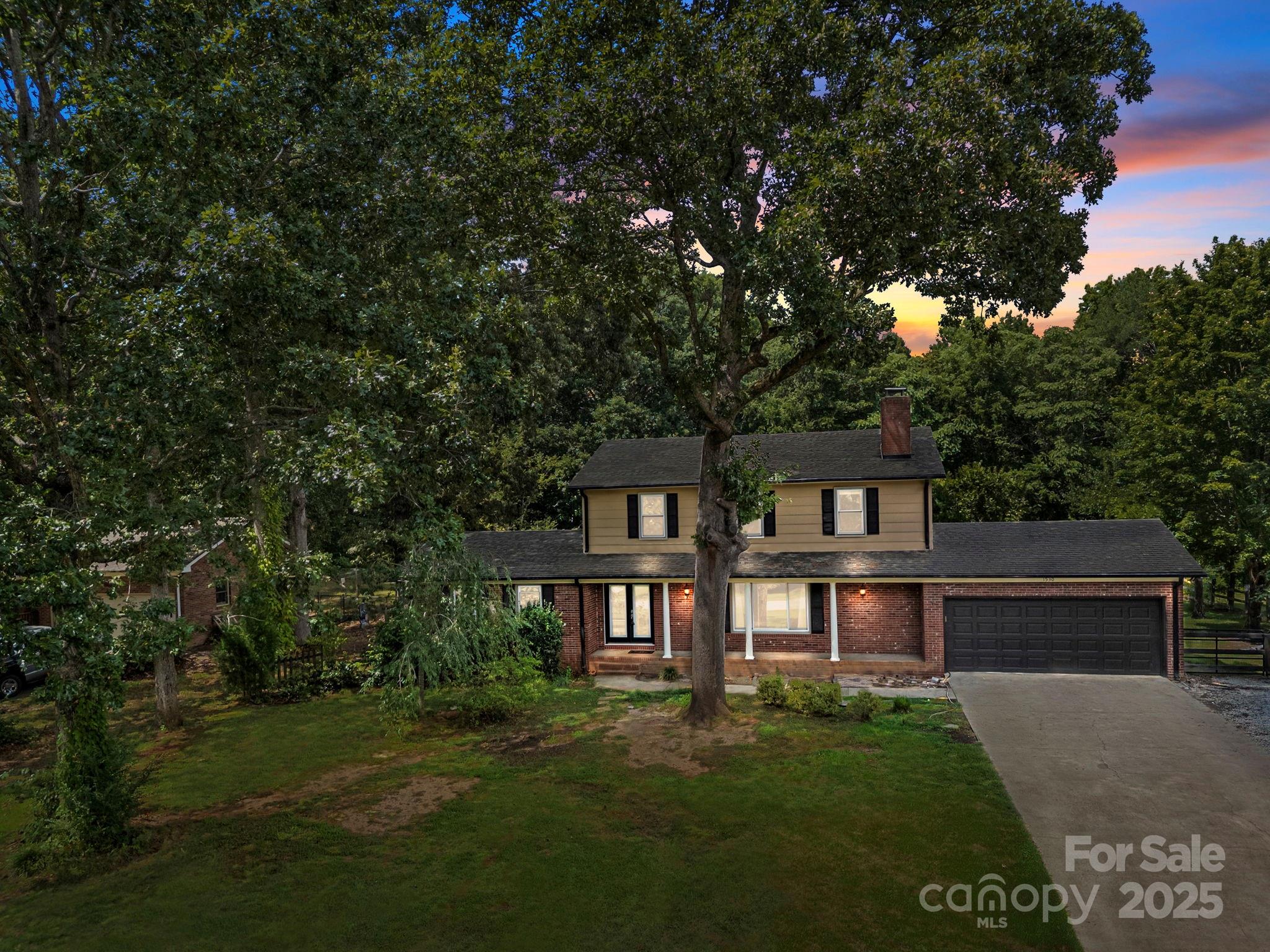 Woodland Hills - Residential