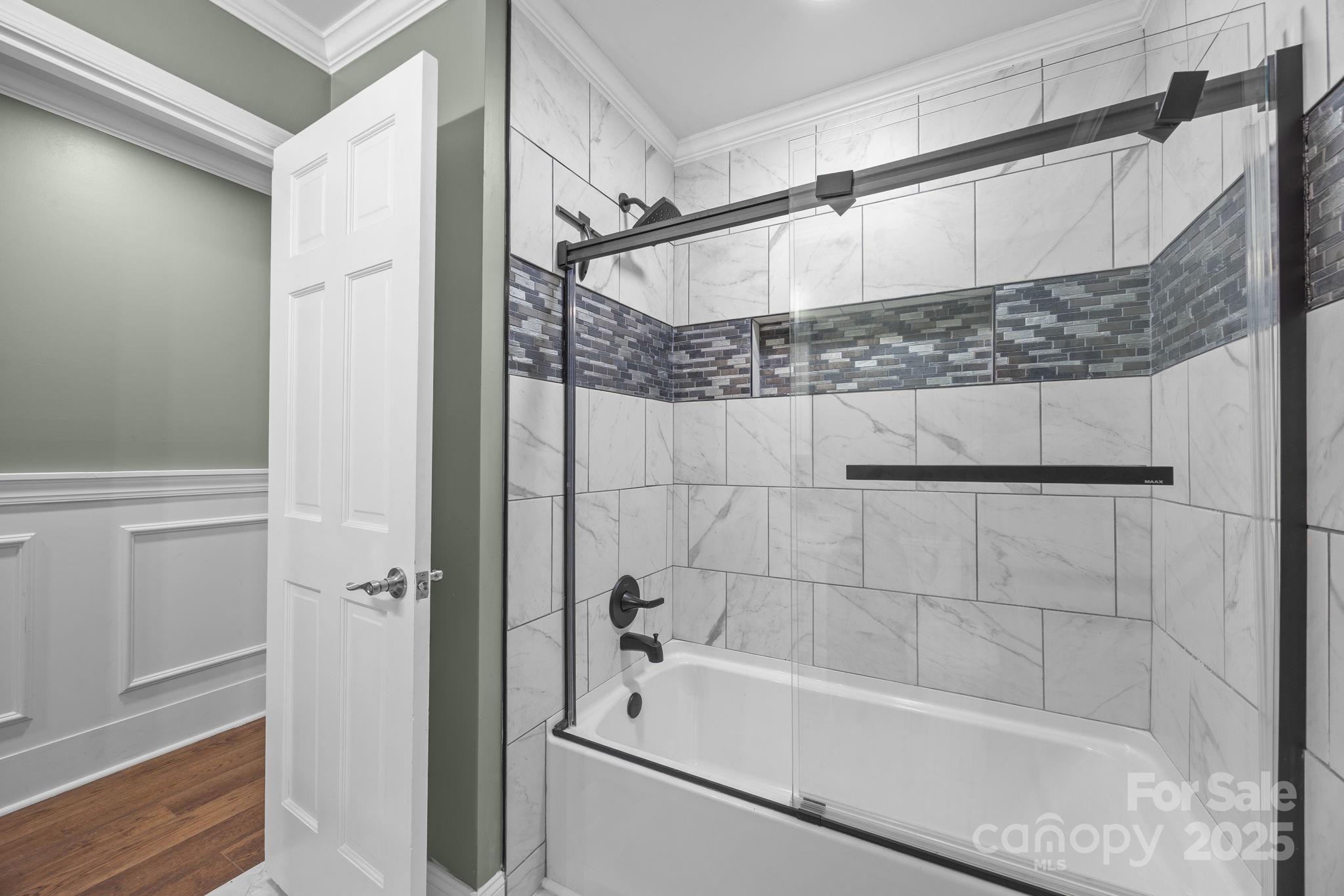 Woodland Hills - Residential