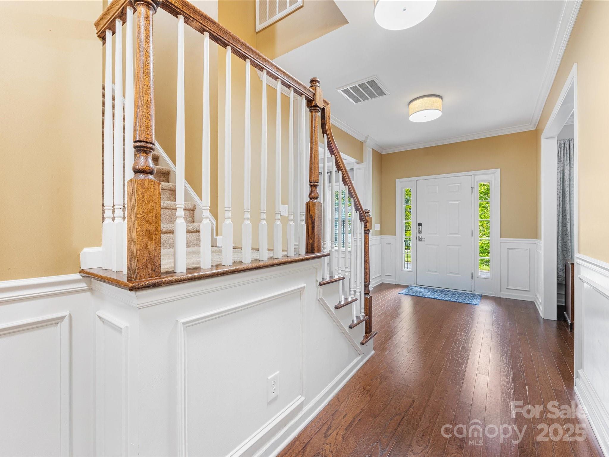1025 Crofton Drive