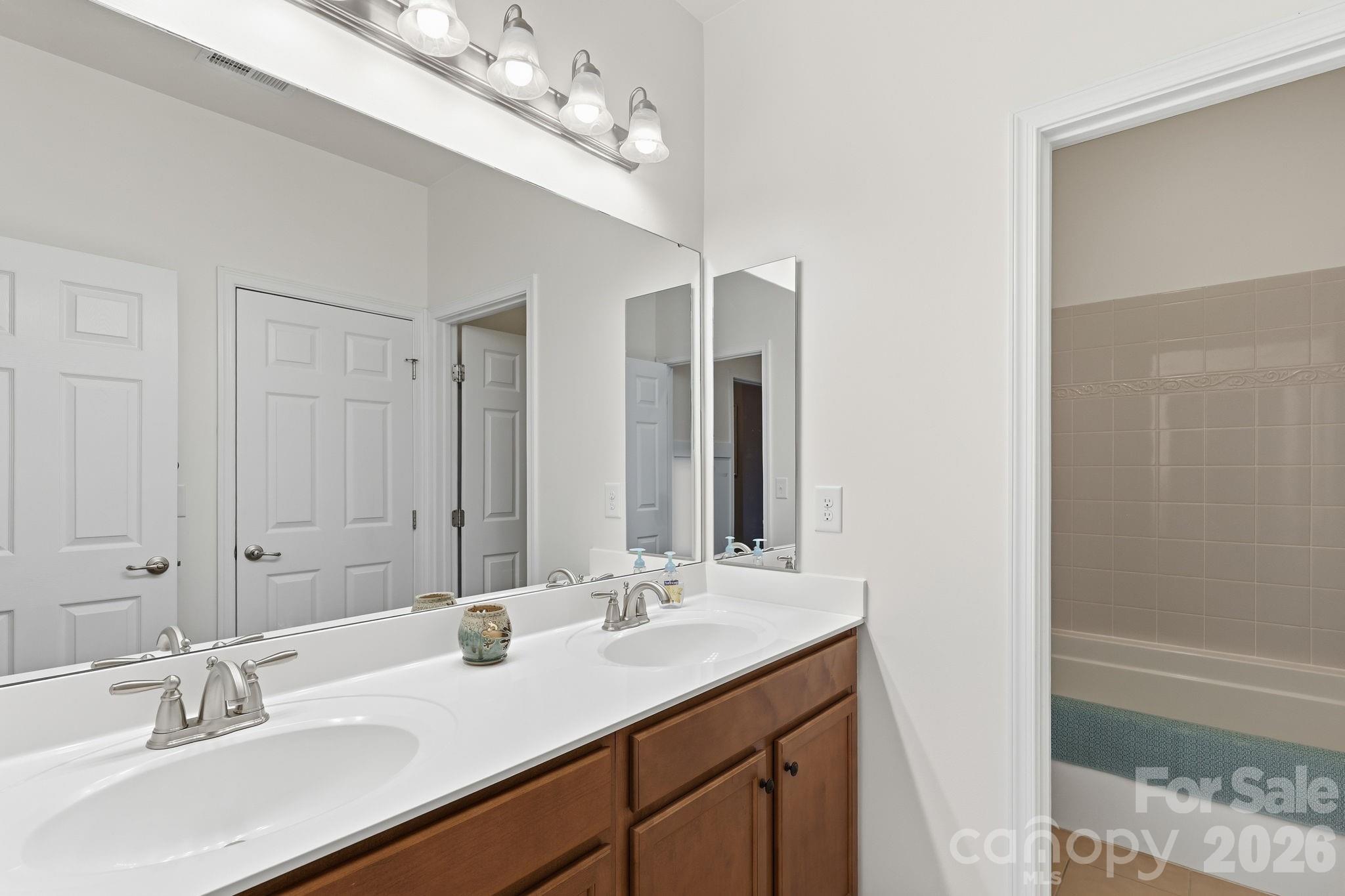 Abbington - Residential