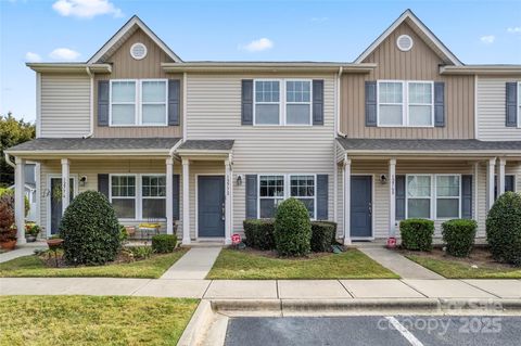 Photo of 12772 Persimmon Tree Drive, Charlotte, NC 28273 (MLS # 4310767)