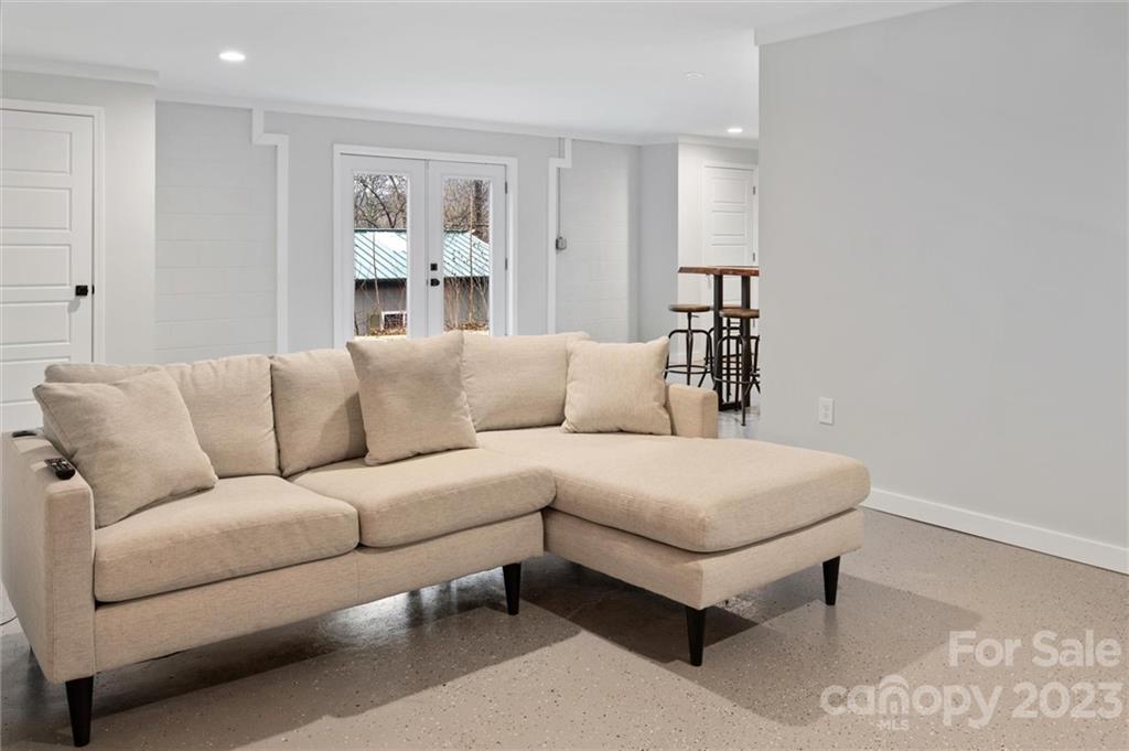 Rainbow Ridge - Residential