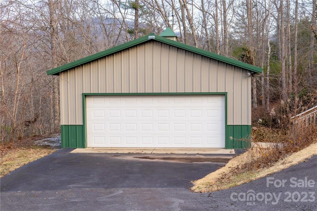 Rainbow Ridge - Residential